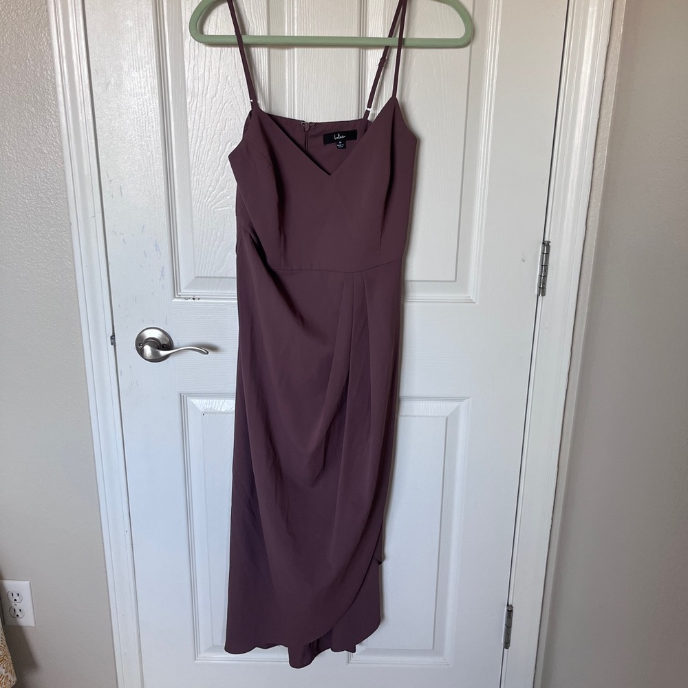 Lulu’s Mauve Spaghetti-Strap Midi Dress